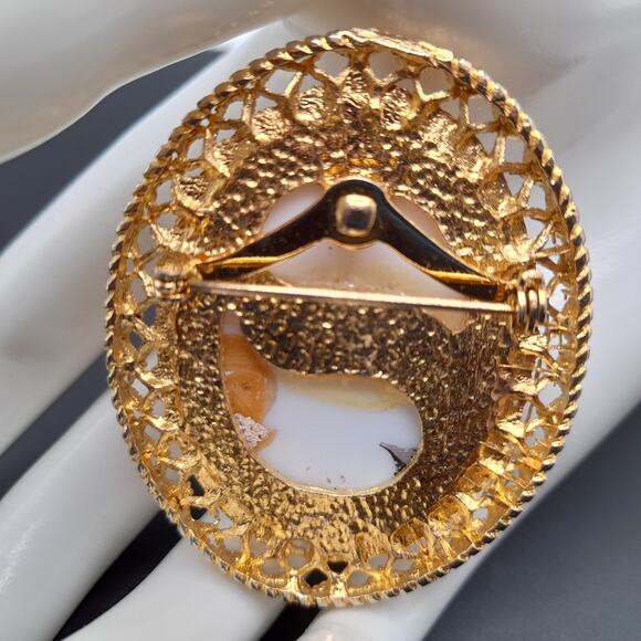 Vintage Hand Painted Porcelain Brooch, Pink Flower, 2 1/8", 1960s - Picture 8 of 11